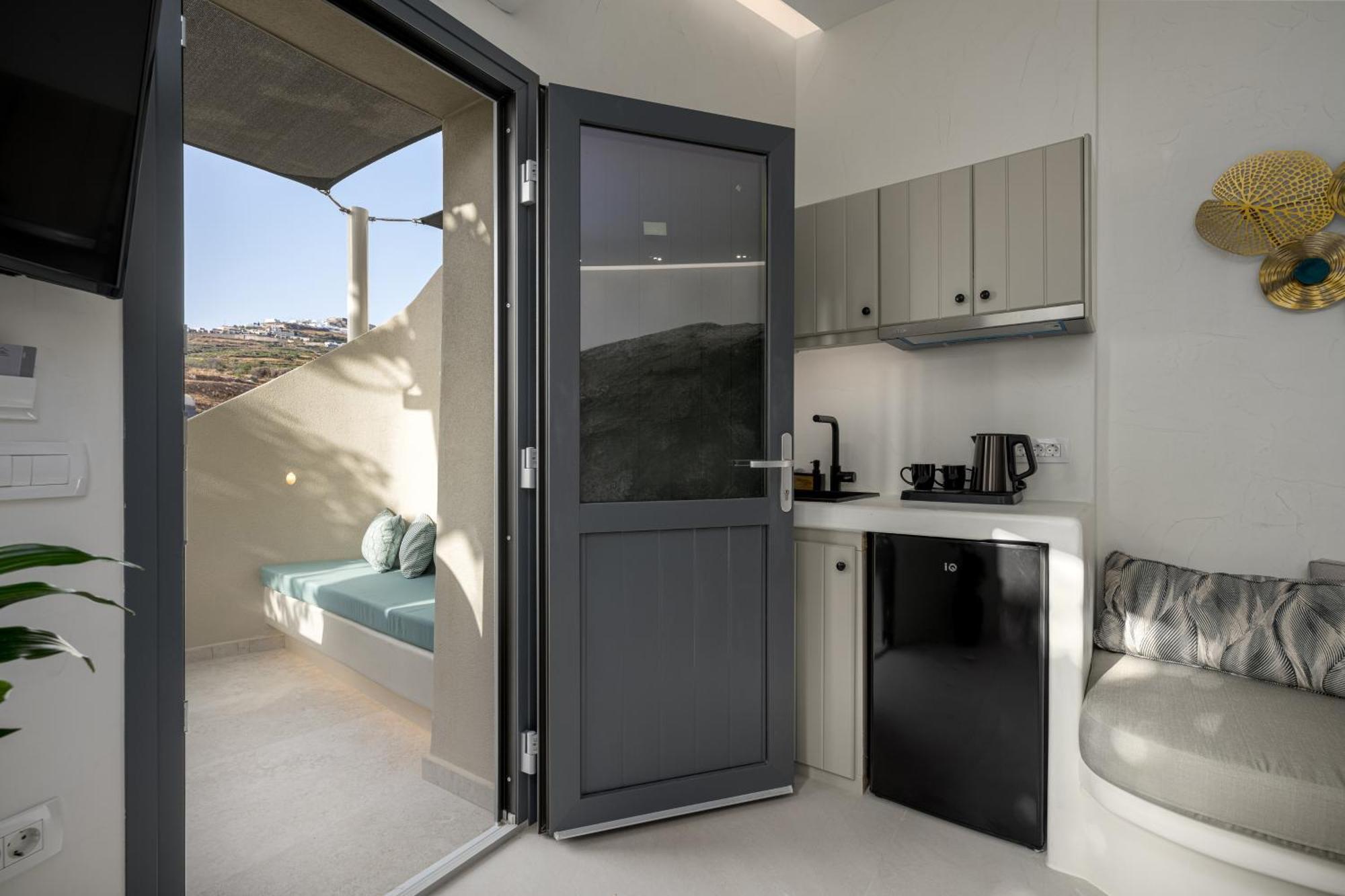 Galaria Serenity Suites Vóthon Eksteriør bilde